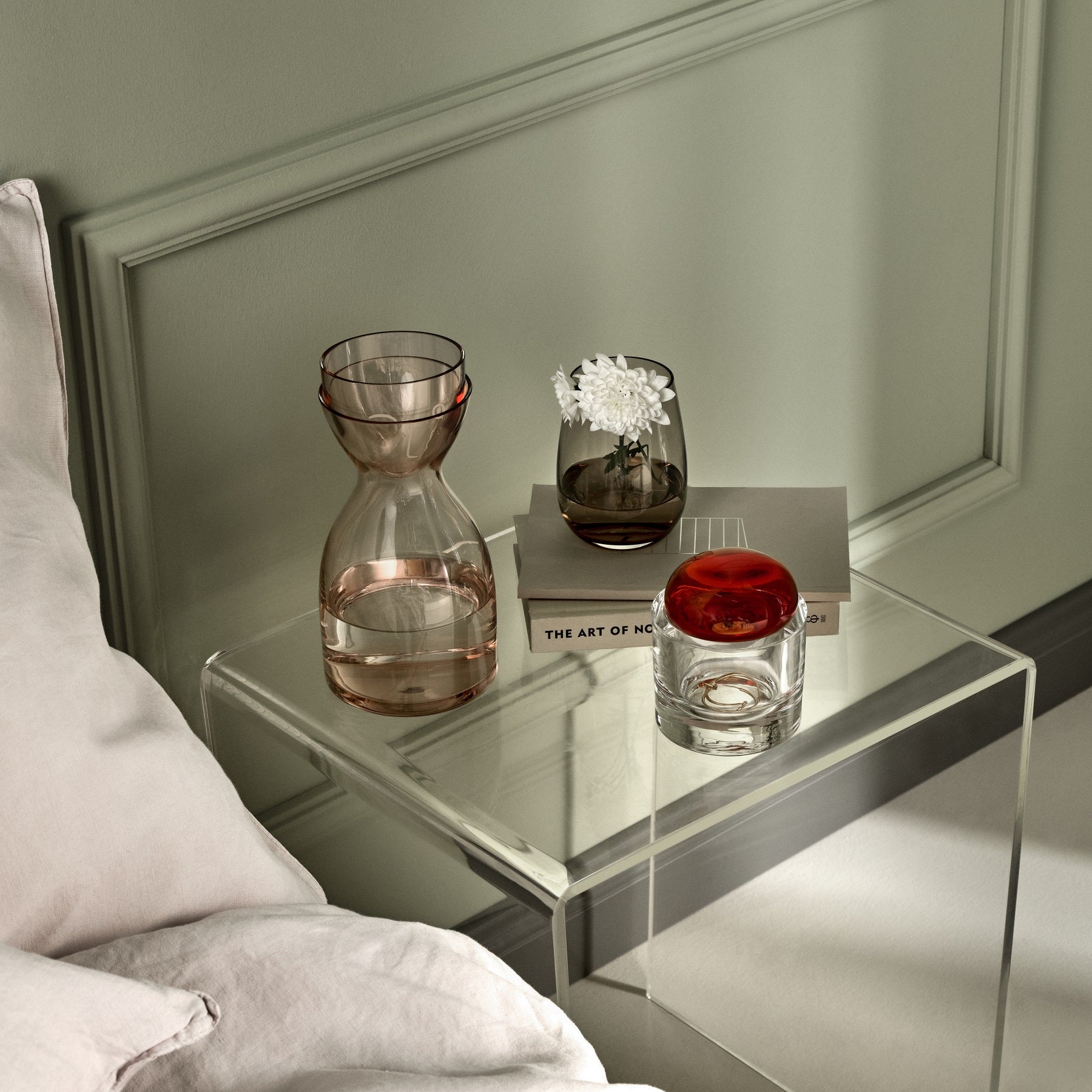 Mr. & Mrs. Gül Kurusu Başucu Sürahi Seti Kısa